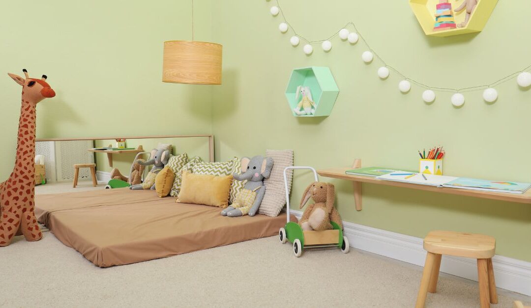 The Ultimate Guide to Bedding & Décor Ideas for Infant Sleep Safety